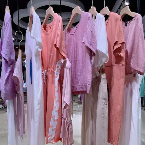 舒适与风格兼备 2026年棉袜休闲价格趋势与高品质服装推荐